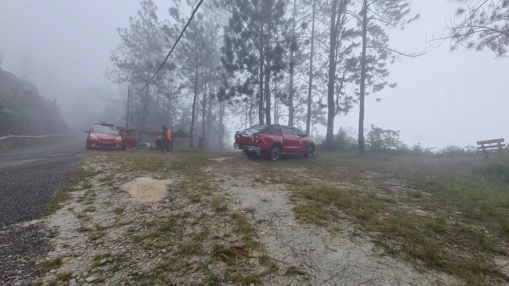 Camp Site - Gunung Ledang by 9W2FRP